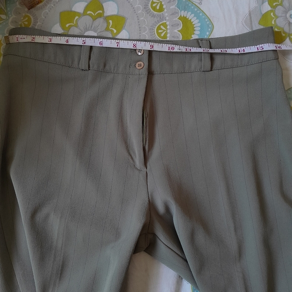 Women's Classic Pants Wide Leg Olive Green - Picture 5 of 8